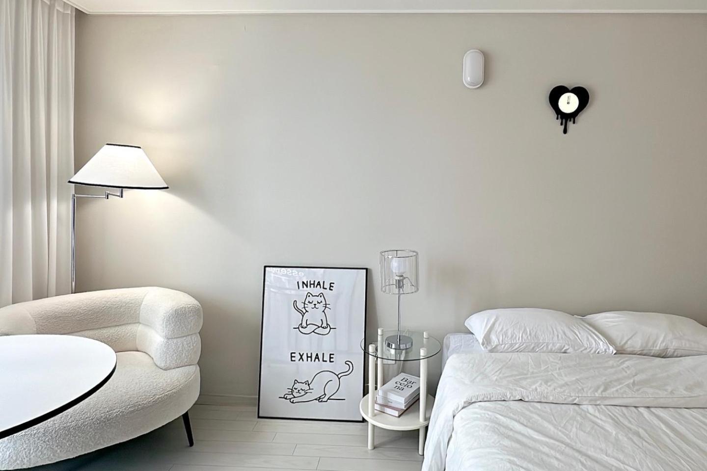Apartmán Dongseongro Meomoom Tegu Pokoj fotografie