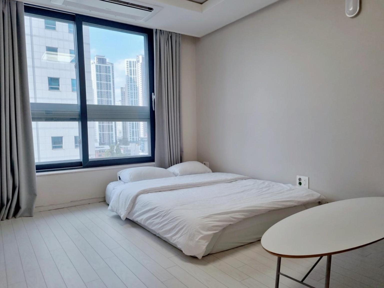 Apartmán Dongseongro Meomoom Tegu Pokoj fotografie